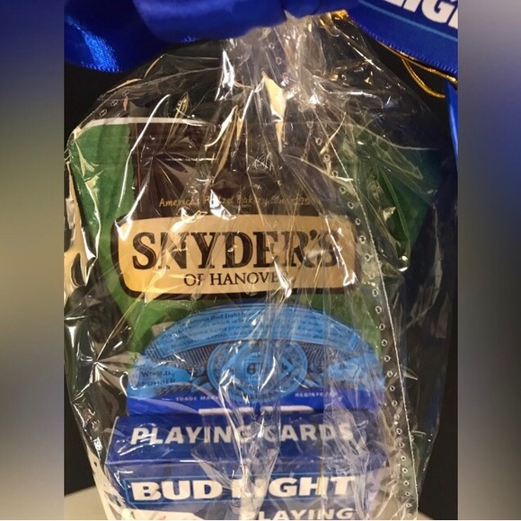 🍺Bud Lite Game Pint Gift Set NWT - Picture 5 of 7